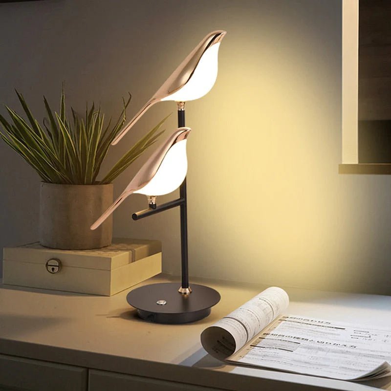 TwoBird Table Lamp – Sculptural LED Bird-Shaped Accent Light
