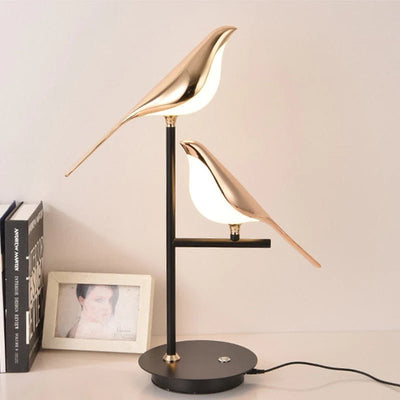 TwoBird Table Lamp – Sculptural LED Bird-Shaped Accent Light