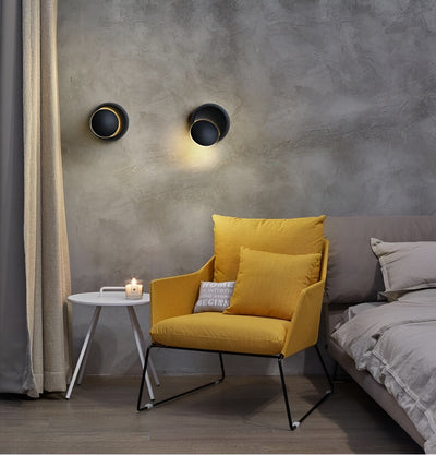 Modern Adjustable Wall Light