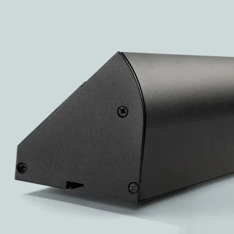 Weatherproof Outdoor LED Wall Light – Modern Black Fixture