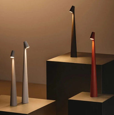 Obélis LED Table Lamp – Sculptural Aluminium Ambient Light